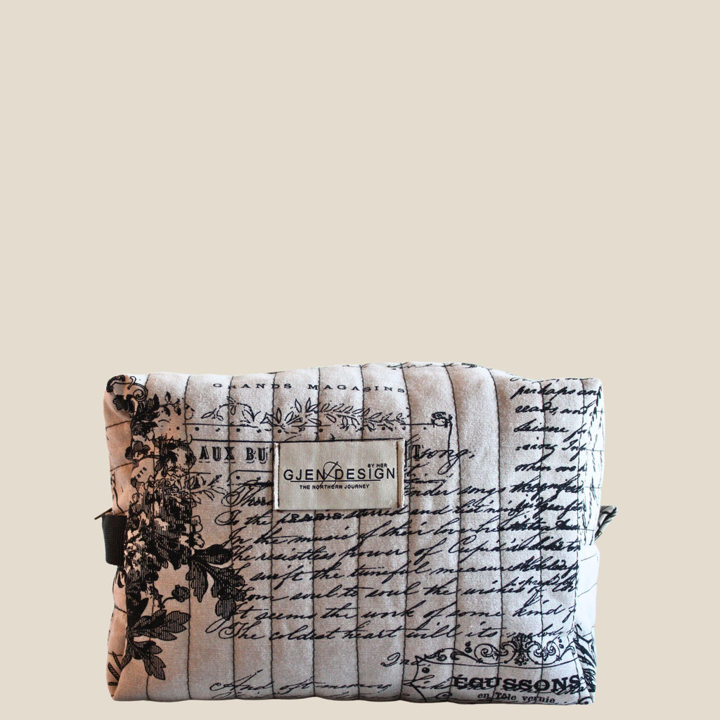 Violette Toilettenmappe